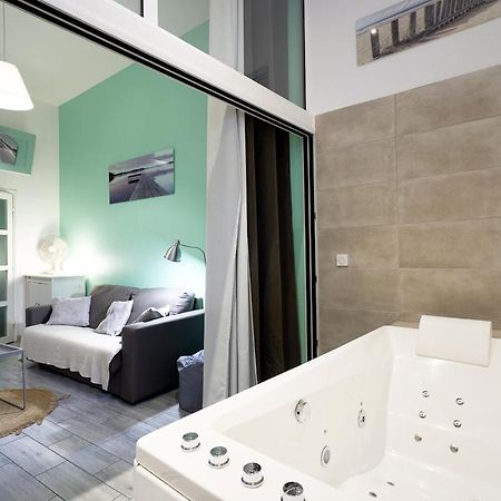 Wellkhome Appartements & Services บอร์โด ภายนอก รูปภาพ